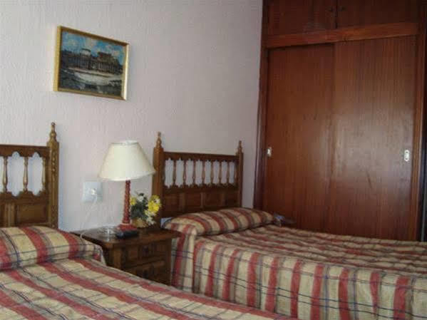 Hostal Salud Mérida Kültér fotó