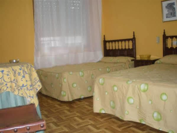Hostal Salud Mérida Kültér fotó